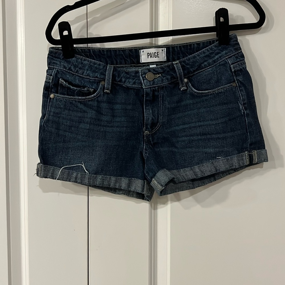 Lightly worn PAIGE jimmy jimmy blue jean short size 26